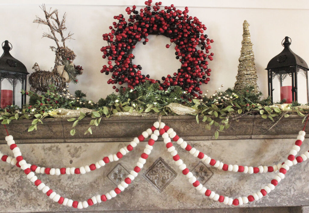 Christmas-mantel-decorations