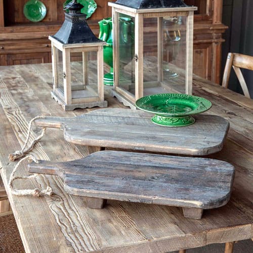 footed-riser-cutting-boards