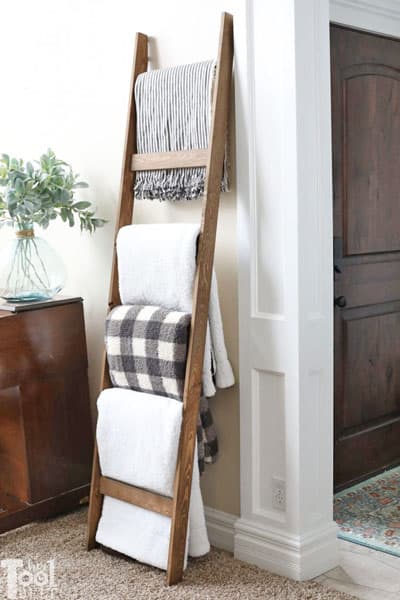 blanket-ladder-living-room