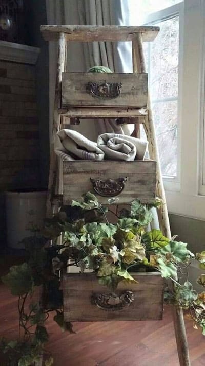 plant-stand-ladder