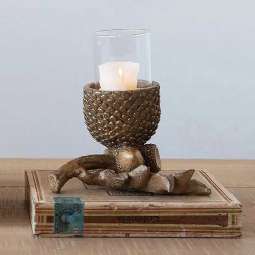 pinecone-candle-holder